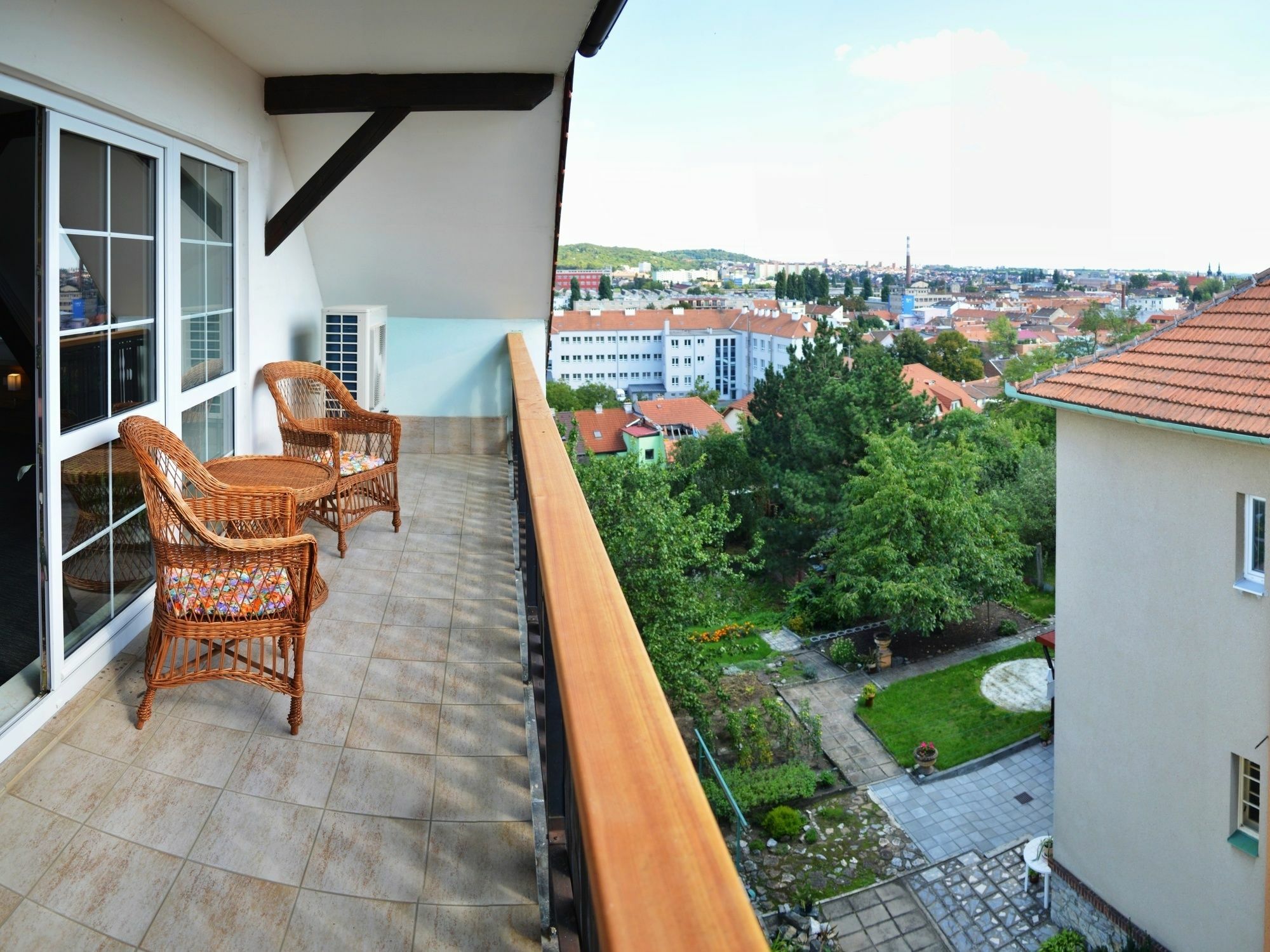 Penzion Bird'S Nest Brno Ngoại thất bức ảnh